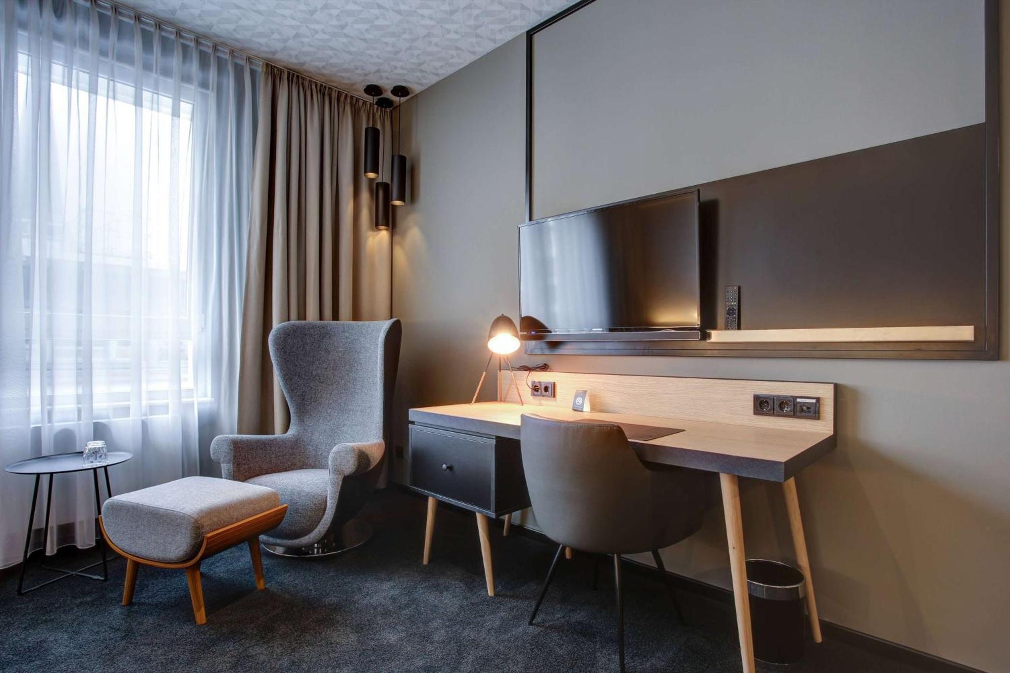 Vienna House Easy By Wyndham Dortmund City Ngoại thất bức ảnh