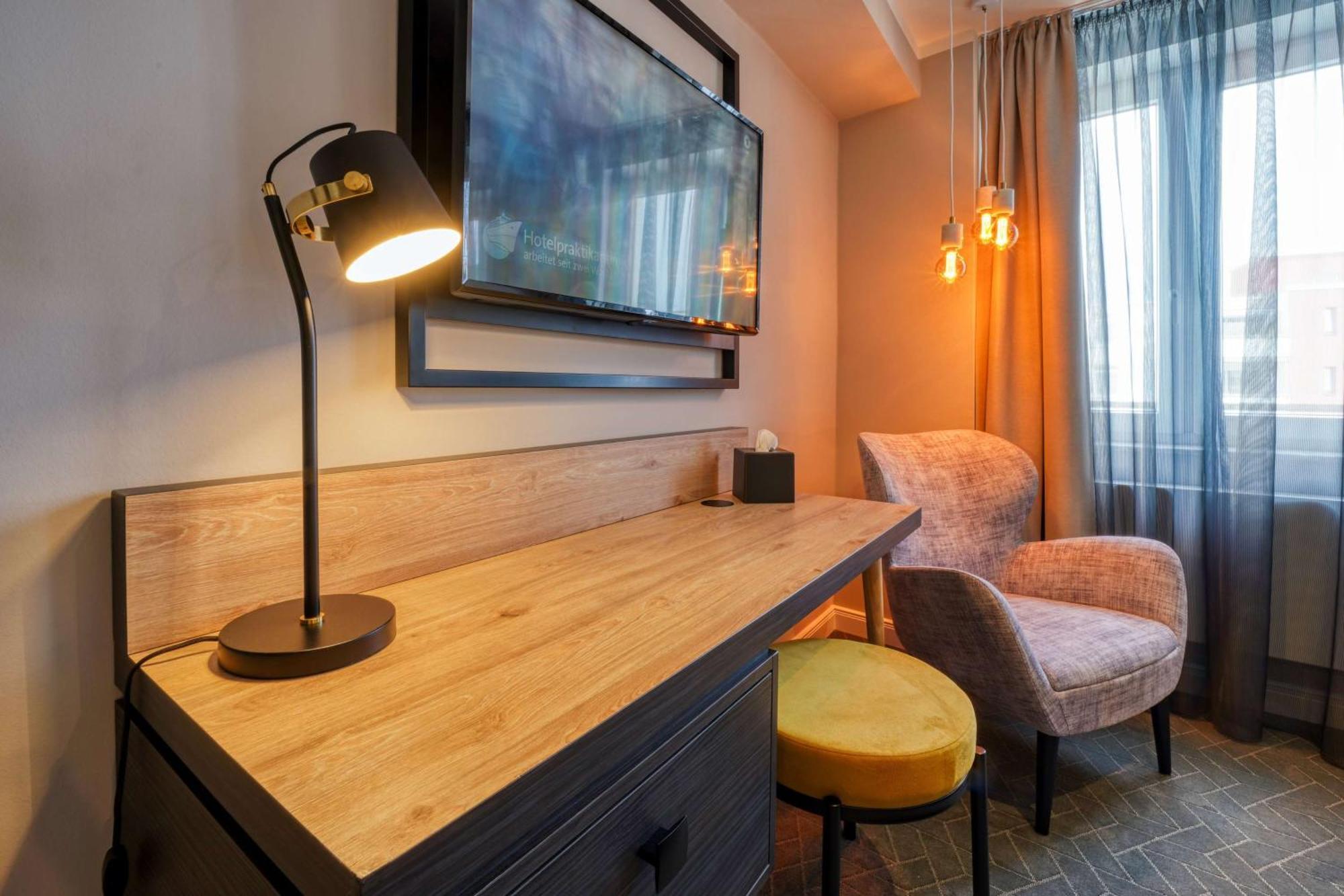 Vienna House Easy By Wyndham Dortmund City Ngoại thất bức ảnh