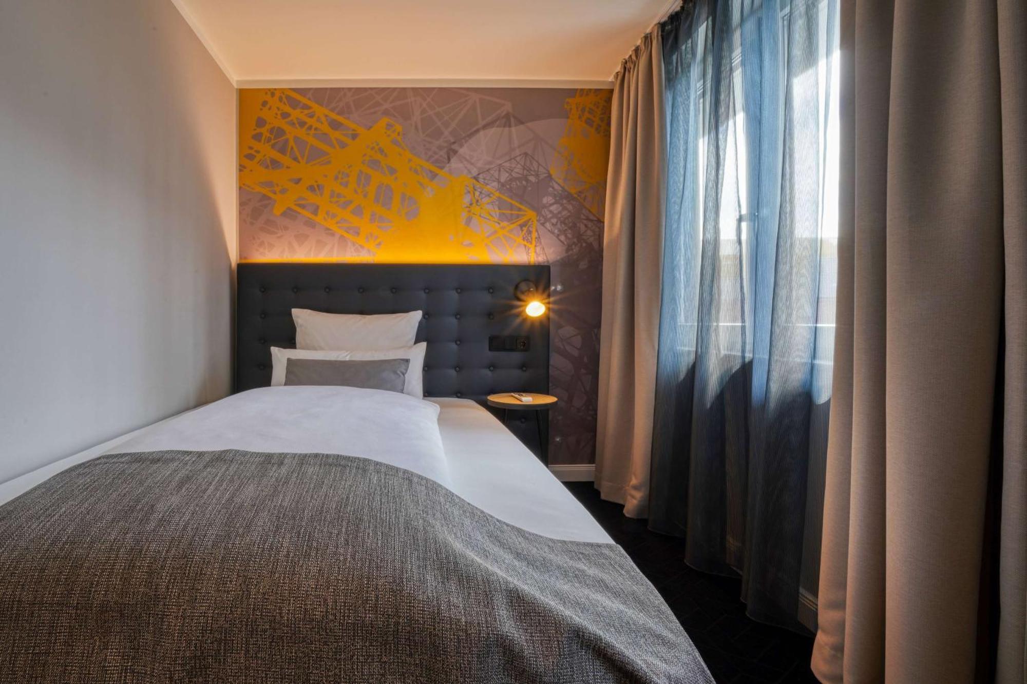 Vienna House Easy By Wyndham Dortmund City Ngoại thất bức ảnh