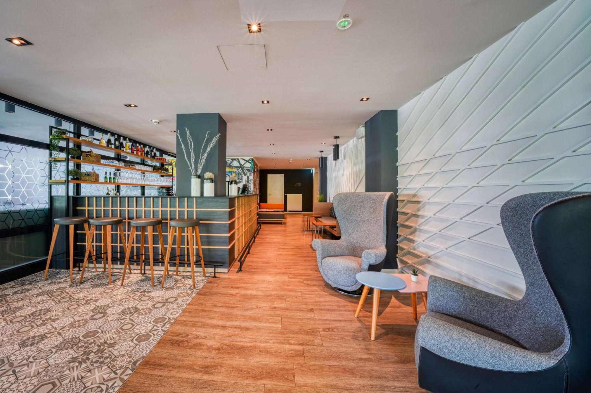 Vienna House Easy By Wyndham Dortmund City Ngoại thất bức ảnh